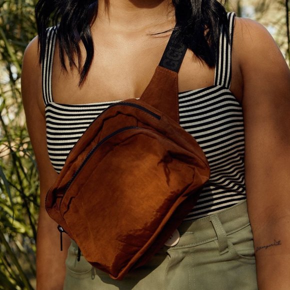BAGGU Bags Nwt Baggu Fanny Pack Brown Poshmark